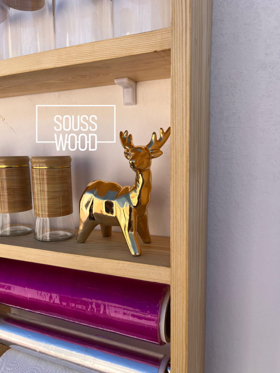 منظم المطبخ الخشبي