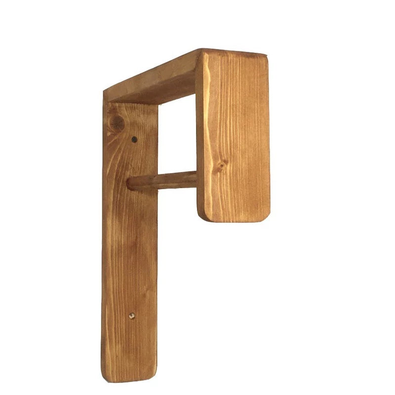 علاقة ملابس خشبية للحائط