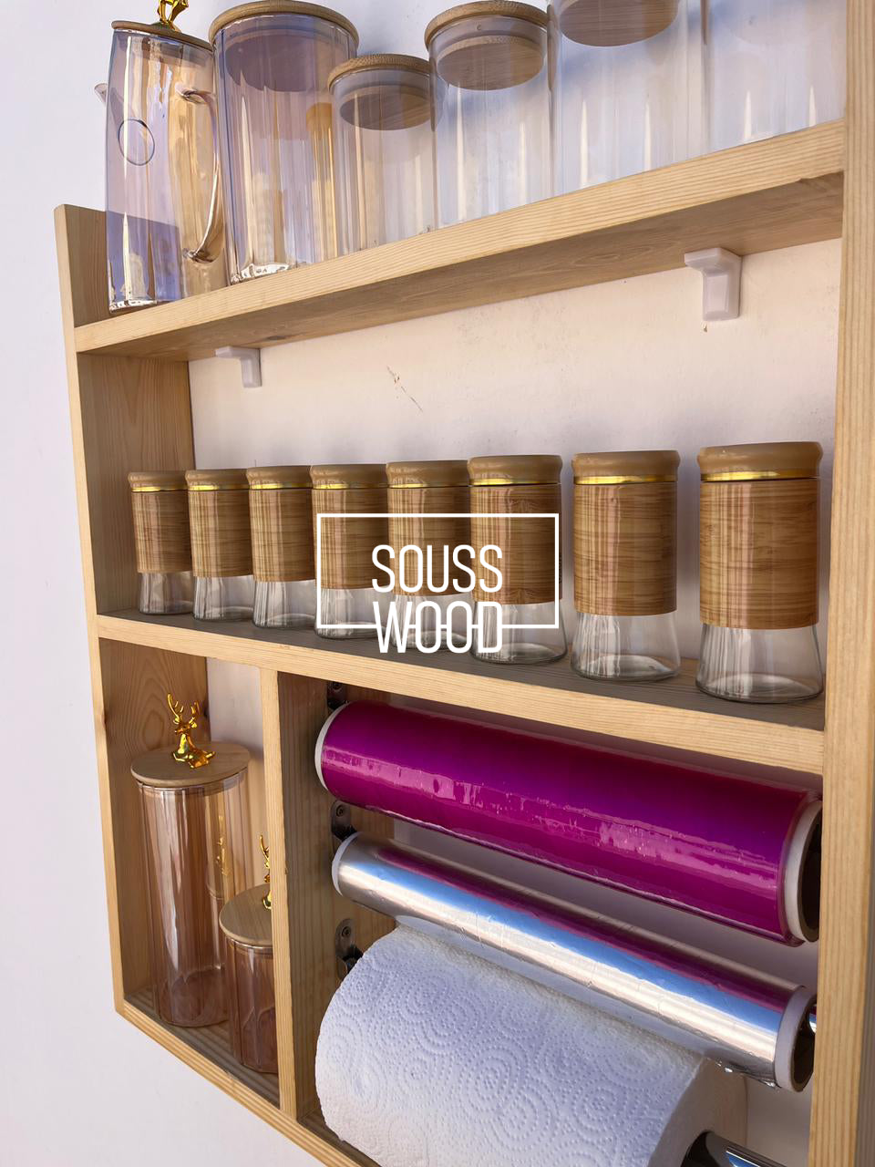 منظم المطبخ الخشبي